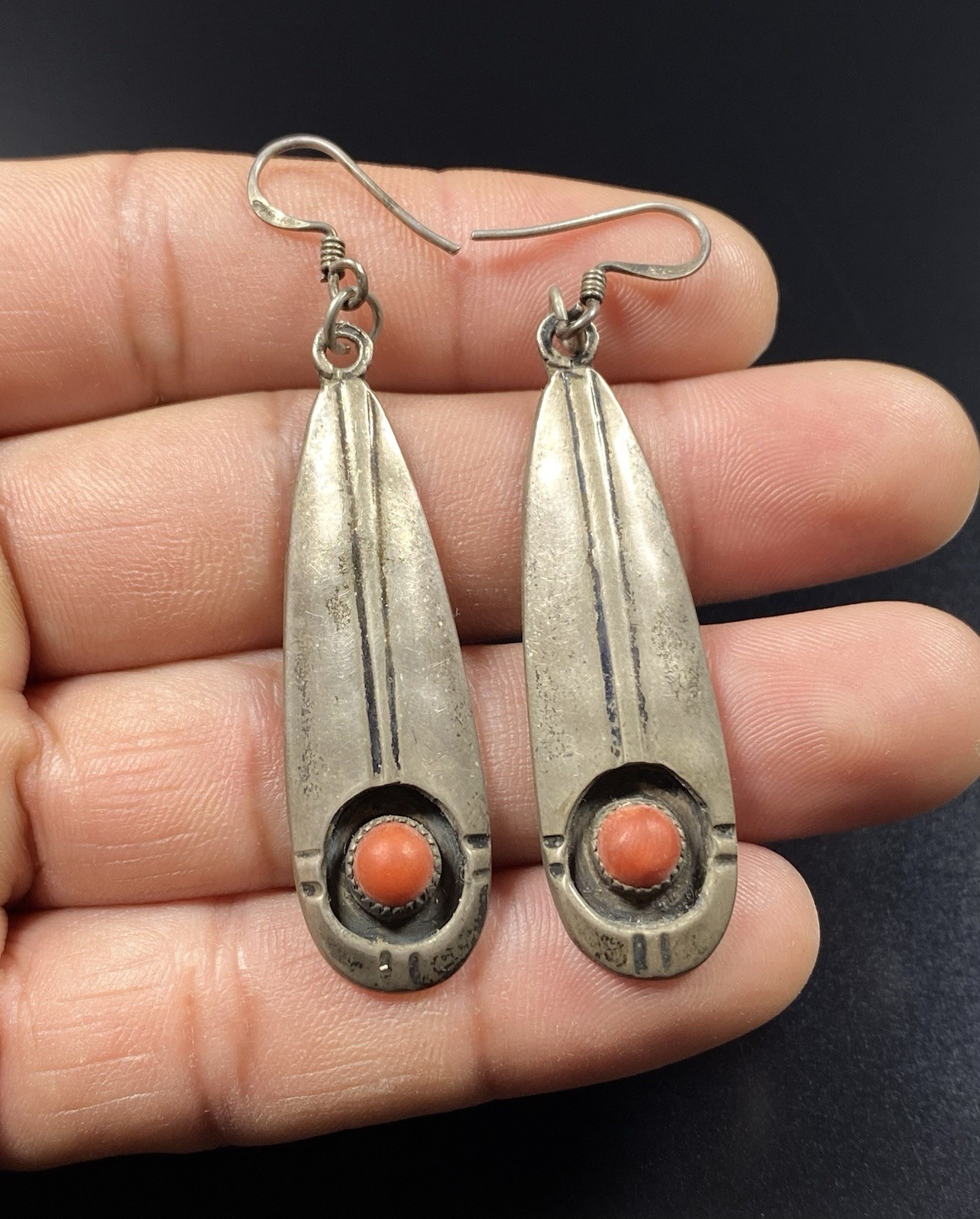 Vintage Native American Sterling Silver Coral Shadow Box Navajo Dangle Earring Vintage Native American Sterling Silver Coral Shadow Box Navajo Dangle Earring