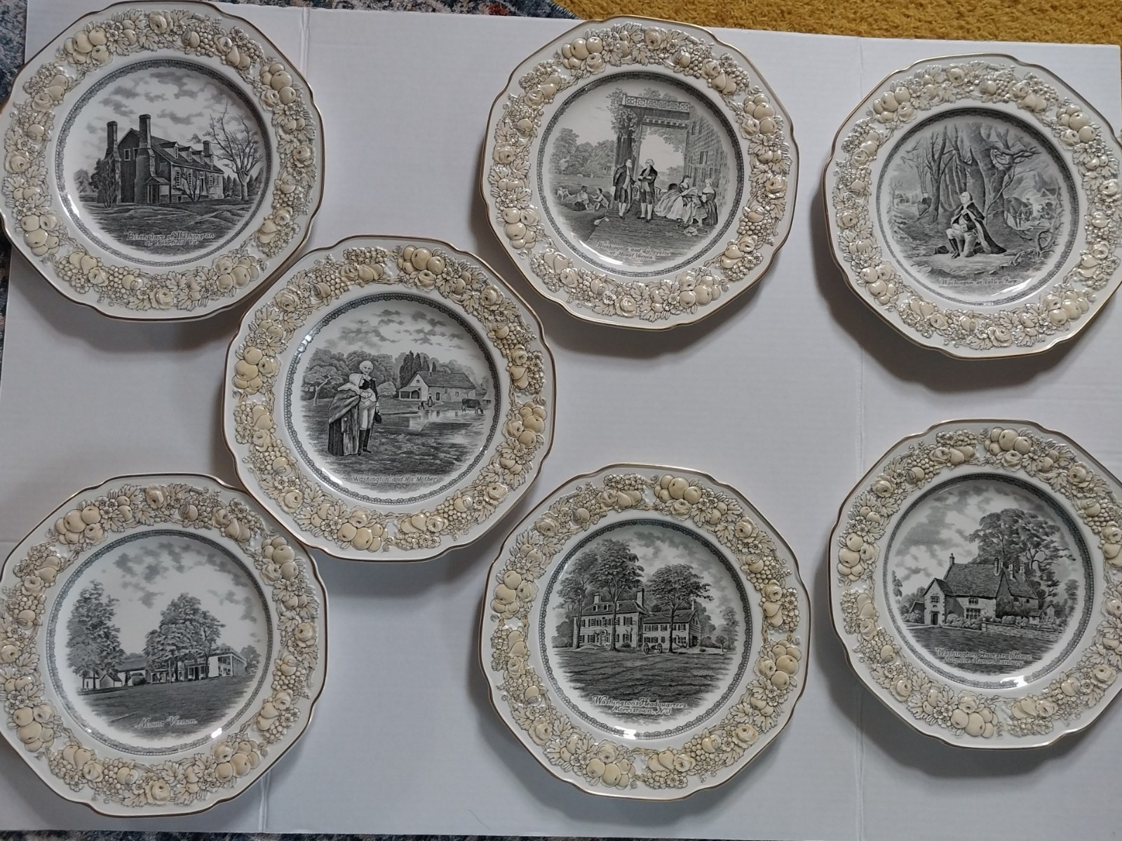 7 Crown Ducal England George Washington Memorial Bicentennial 1732-1932 Plates