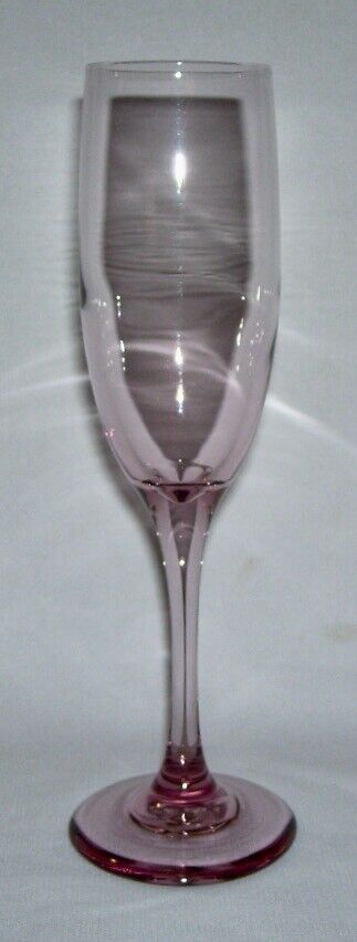 LIBBEY GLASS COMPANY~  Elegant Pink FLUTED CHAMPAGNE GLASS (Premiere Pink, 6 Oz)