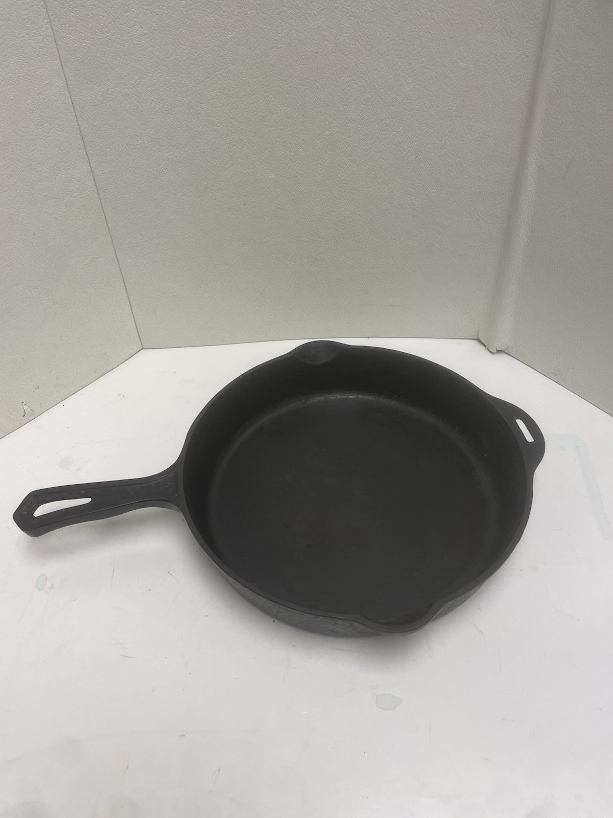 Vintage Griswold Skillet No 8 Hammered Small Logo Erie PA 2008 Hinged No Lid