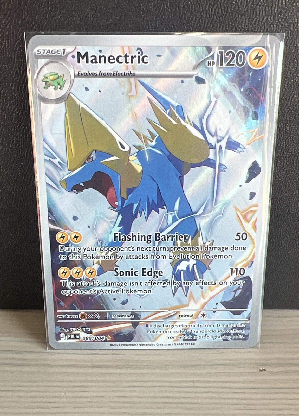 Manectric 089/084 Me05: Pitch Black Holo