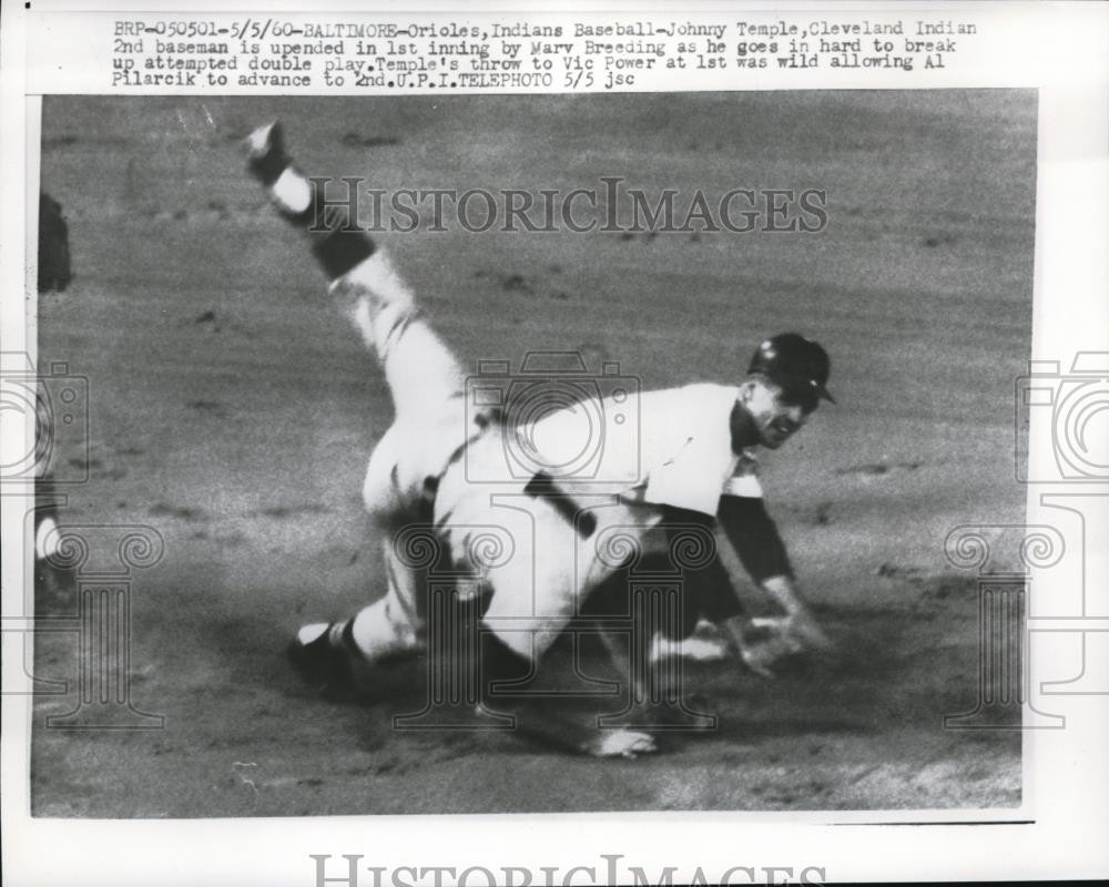 1960 Press Photo Baltimore,Indians Johnny Temple vs Marv Breeding Oriole 1960 Press Photo Baltimore,Indians Johnny Temple vs Marv Breeding Oriole