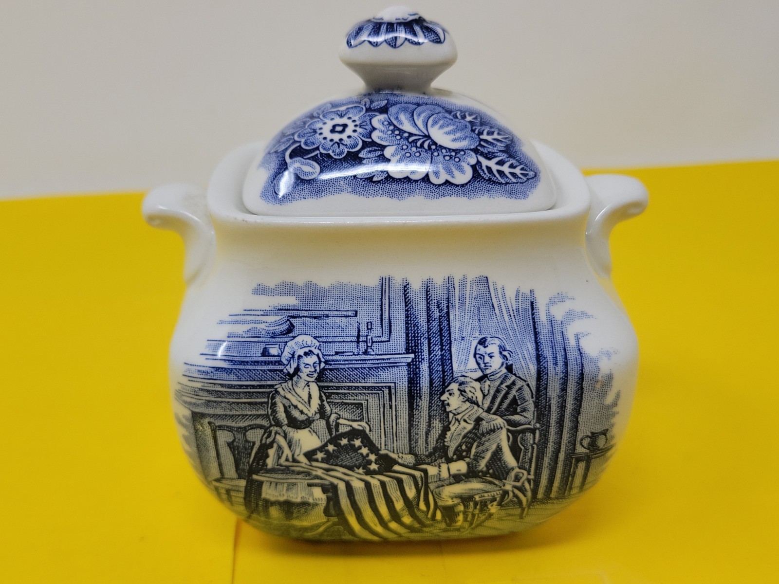 Vintage Liberty Blue Betsy Ross American Flag Colonial Lidded Trinket Dish Vintage Liberty Blue Betsy Ross American Flag Colonial Lidded Trinket Dish