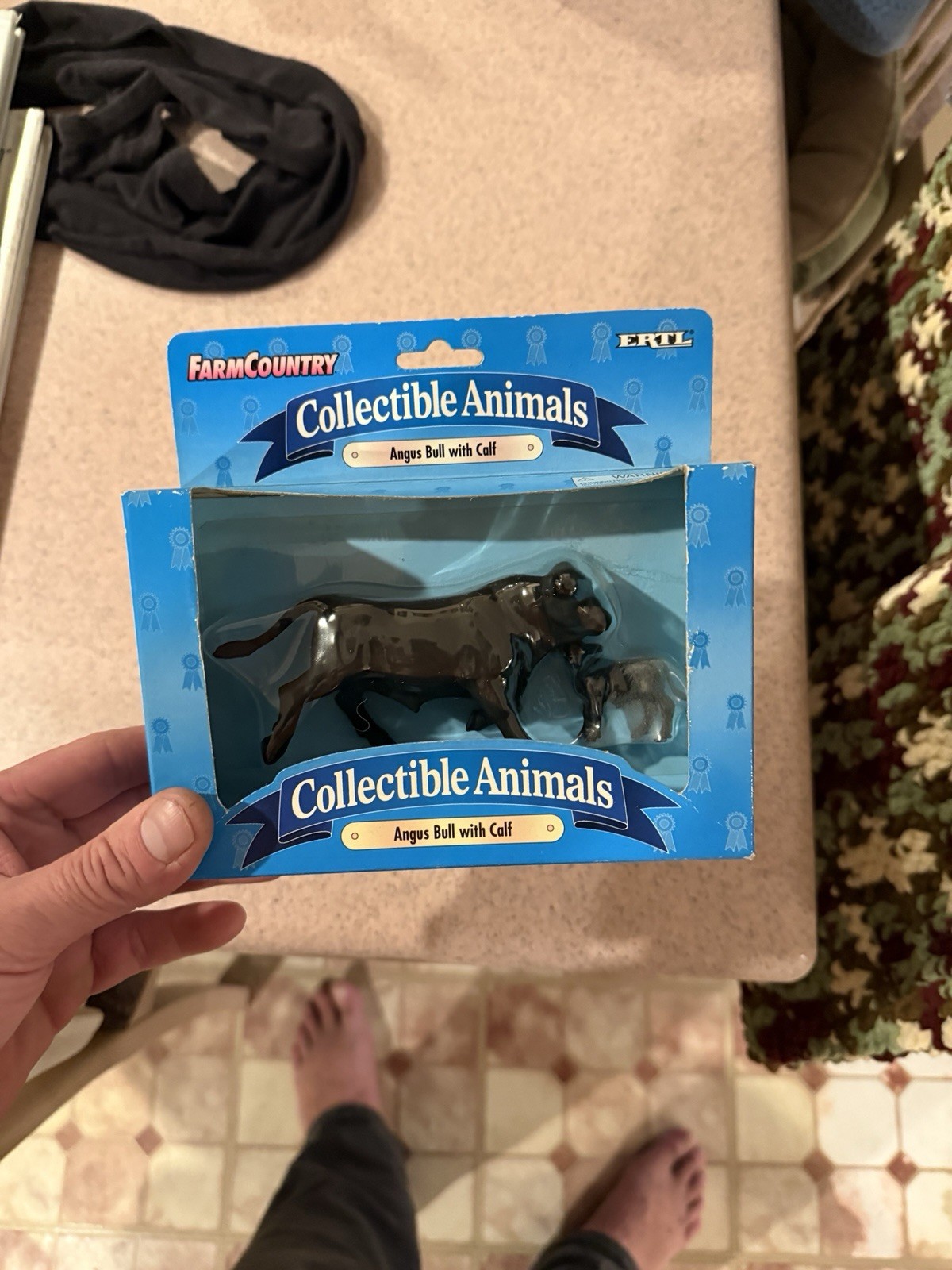 vintage Ertl Farm Country #9-Angus Bull With Calf-4570-Bnew -Sealed vintage Ertl Farm Country #9-Angus Bull With Calf-4570-Bnew -Sealed