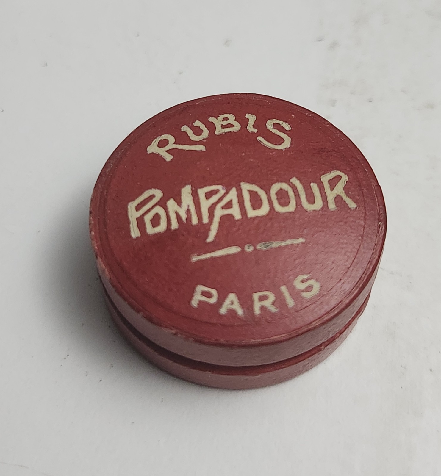 Vintage French Rubis Pompadour Paris nail polisher Vintage French Rubis Pompadour Paris nail polisher