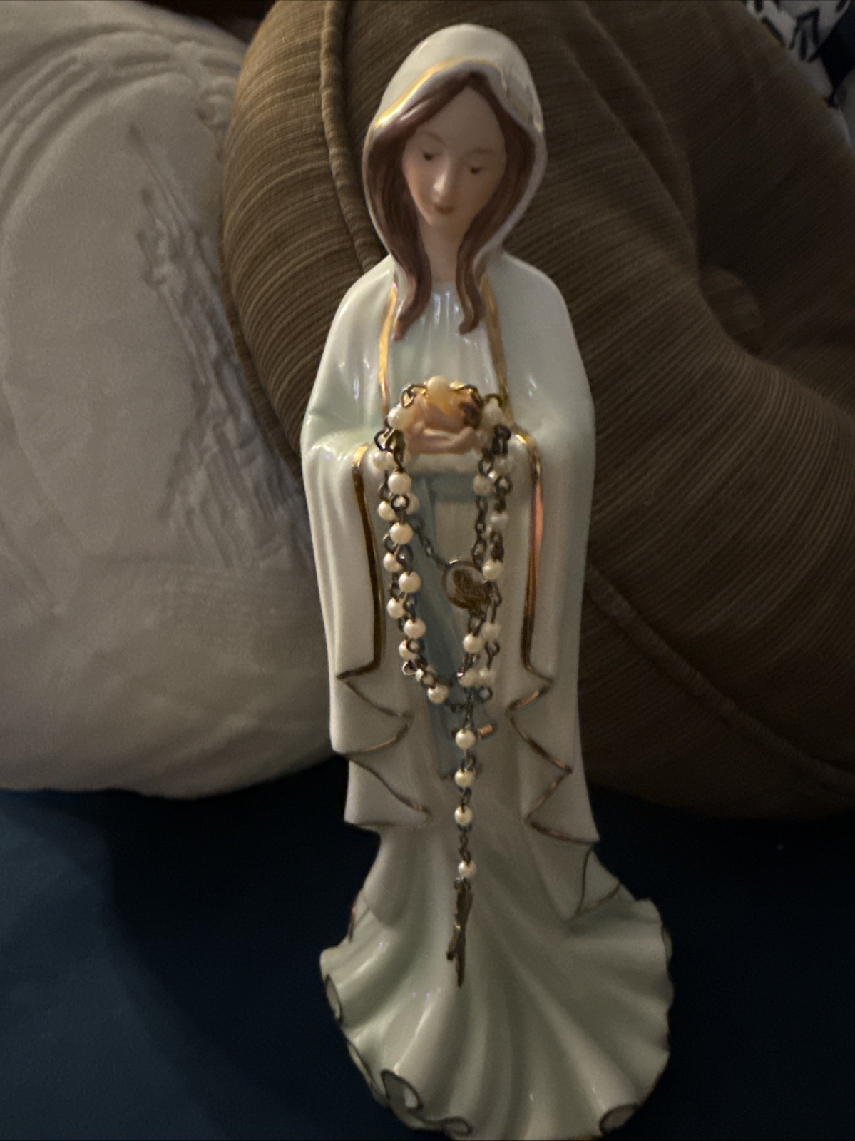 The Bradford Exchange Our Lady of Lourdes Heavenly Love 2009 Figurine 10 The Bradford Exchange Our Lady of Lourdes Heavenly Love 2009 Figurine 10