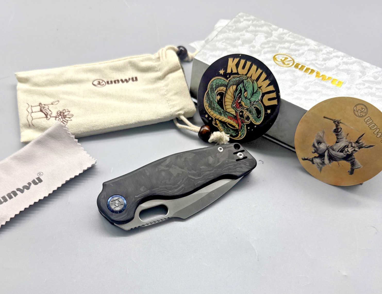 KUNWU Knives Gringo Verta Lock Pocket Knife 3.63 KUNWU Knives Gringo Verta Lock Pocket Knife 3.63