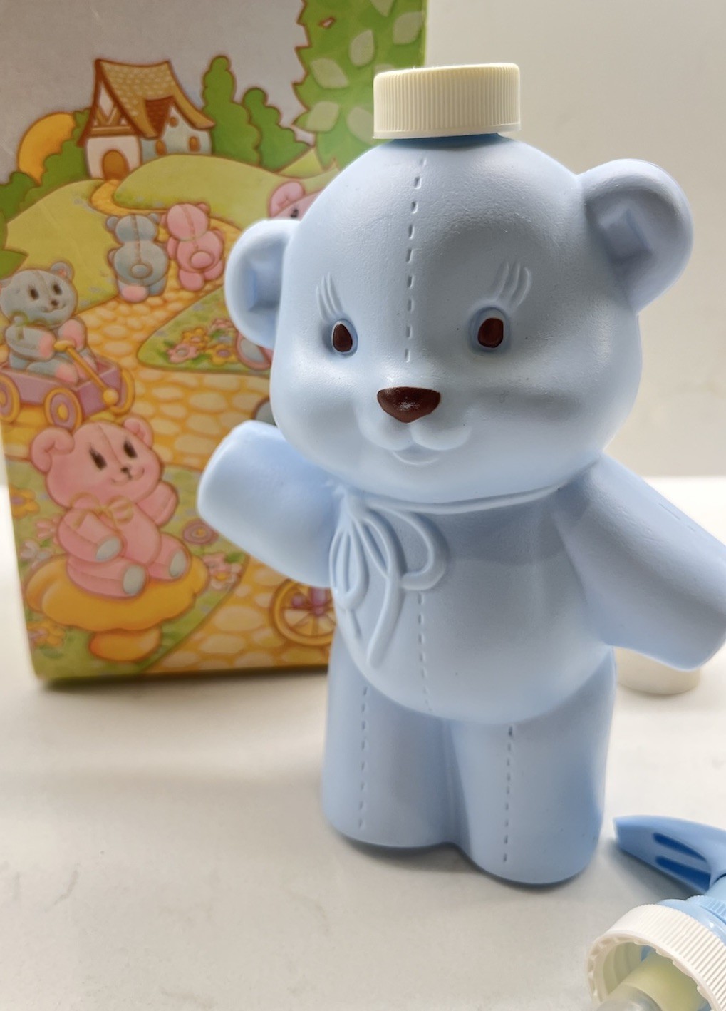 Vintage New In Box (1981) Avon Teddy Bear Lotion Dispenser, Blue, 10 Fl. Oz Vintage New In Box (1981) Avon Teddy Bear Lotion Dispenser, Blue, 10 Fl. Oz