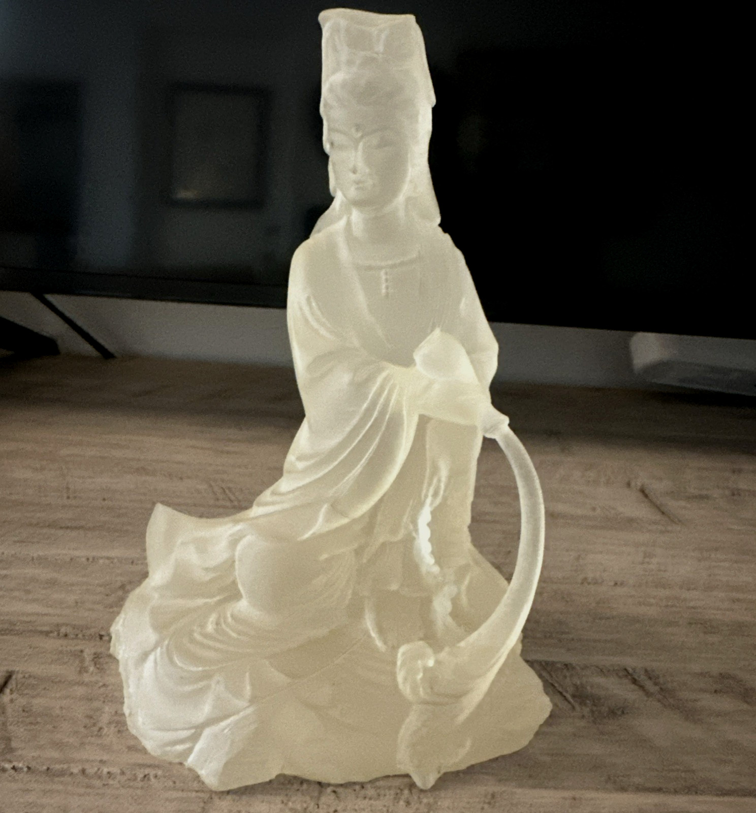 Vintage Frosted Lucite Resin Guan Yin Quan Yin Statue Buddhist Goddess Figurine Vintage Frosted Lucite Resin Guan Yin Quan Yin Statue Buddhist Goddess Figurine