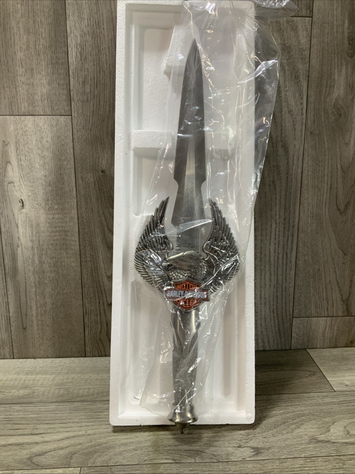 Vintage 1998 Harley Davidson Freedom Dagger with Wall Mount Plaque B*RR Eagle Vintage 1998 Harley Davidson Freedom Dagger with Wall Mount Plaque B*RR Eagle