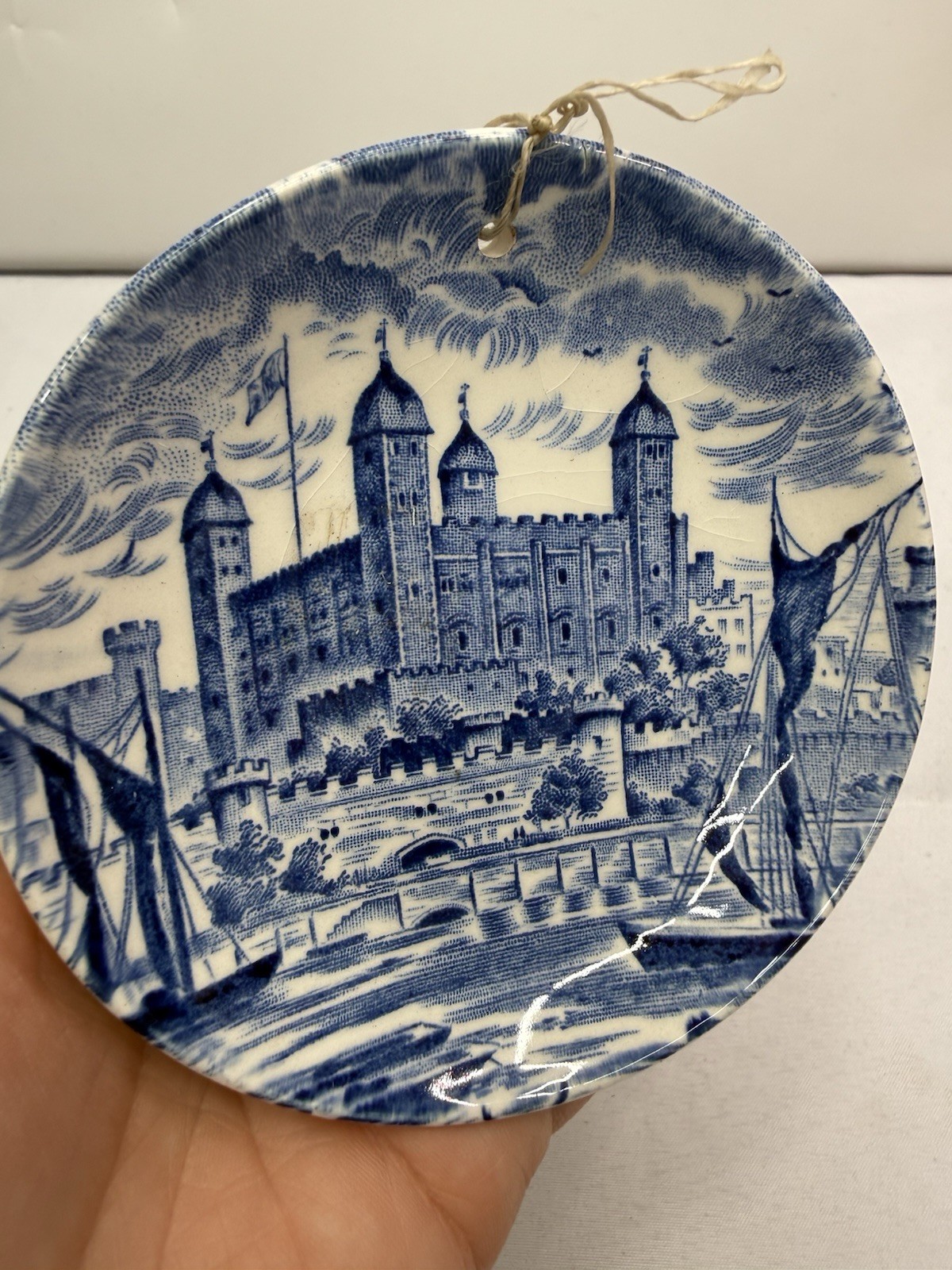 Enoch Wedgwood Tunstall Royal Homes Britain 4” Mini Plate Blue Windsor Castle