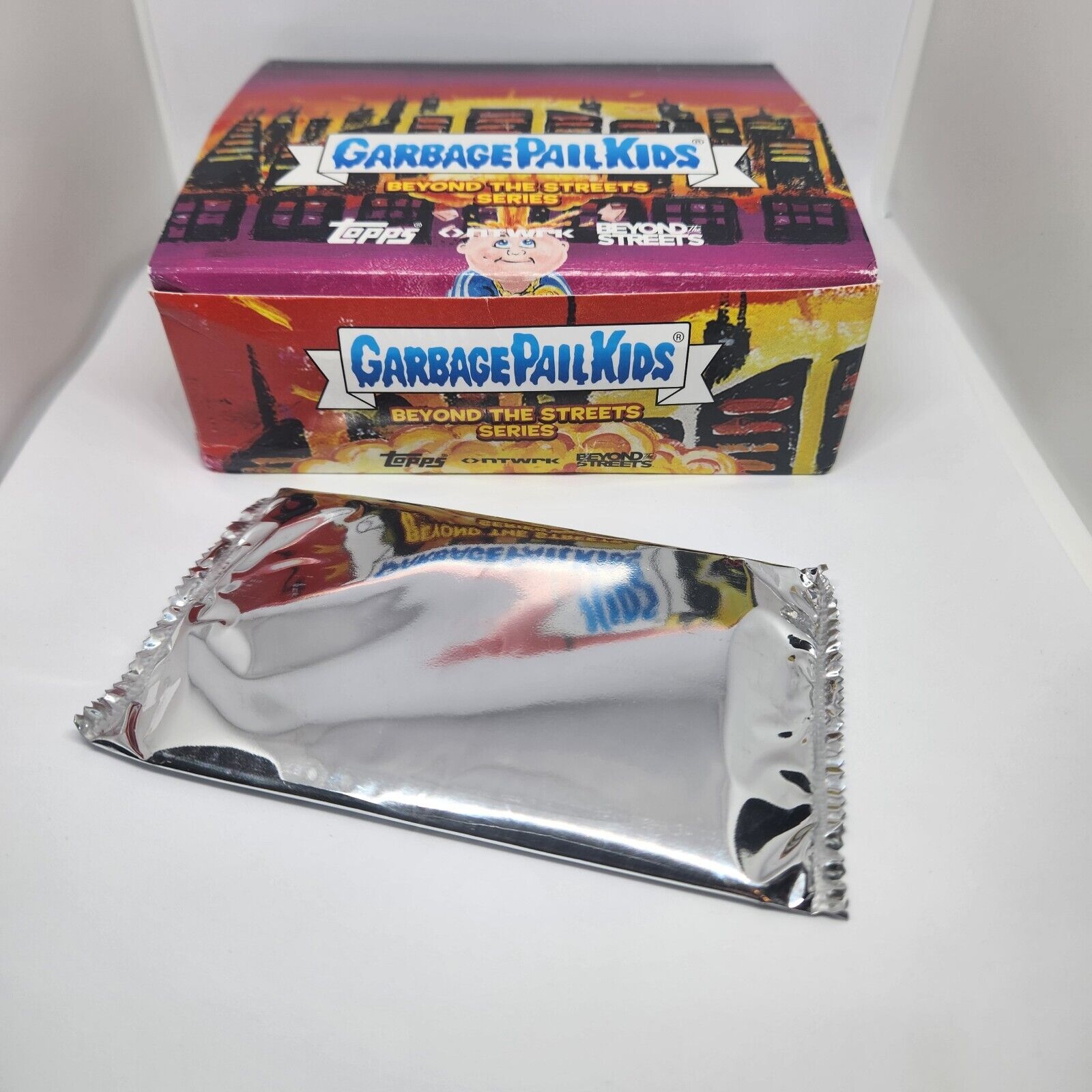 Garbage Pail Kids BEYOND THE STREETS SERIES 1 - One UNOPENED PACK