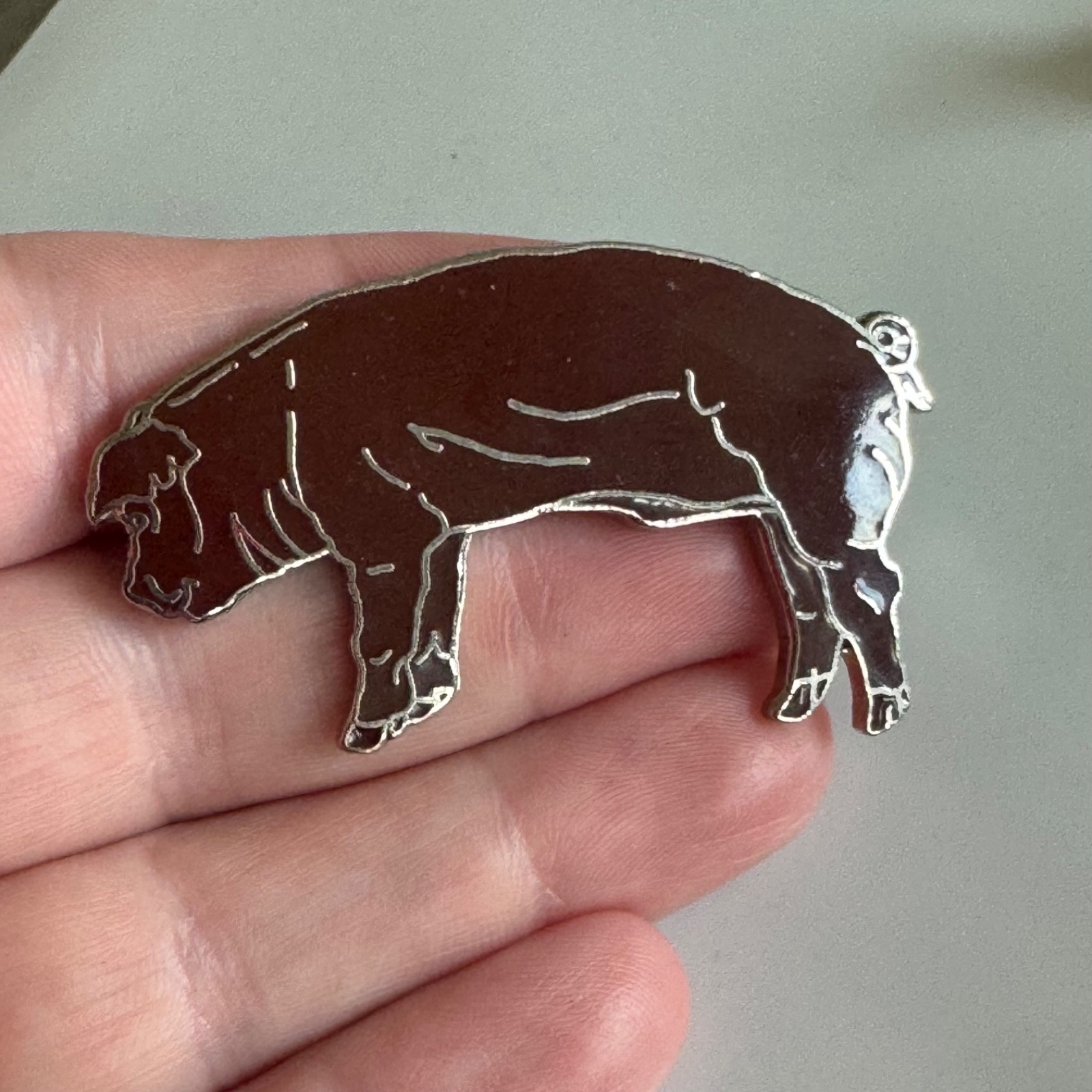 Large Duroc Pig Lapel Hat Pin Enamel Brown Hog Farm Livestock Badge Vintage Large Duroc Pig Lapel Hat Pin Enamel Brown Hog Farm Livestock Badge Vintage