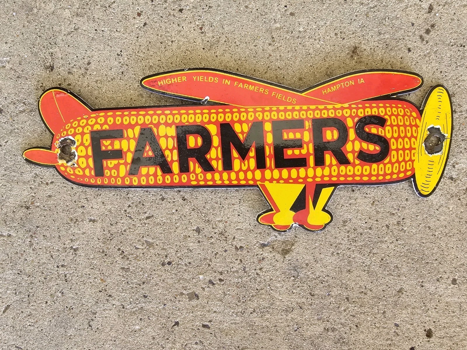 VINTAGE FARMERS SEED CORN COB PORCELAIN SIGN 10\ VINTAGE FARMERS SEED CORN COB PORCELAIN SIGN 10\