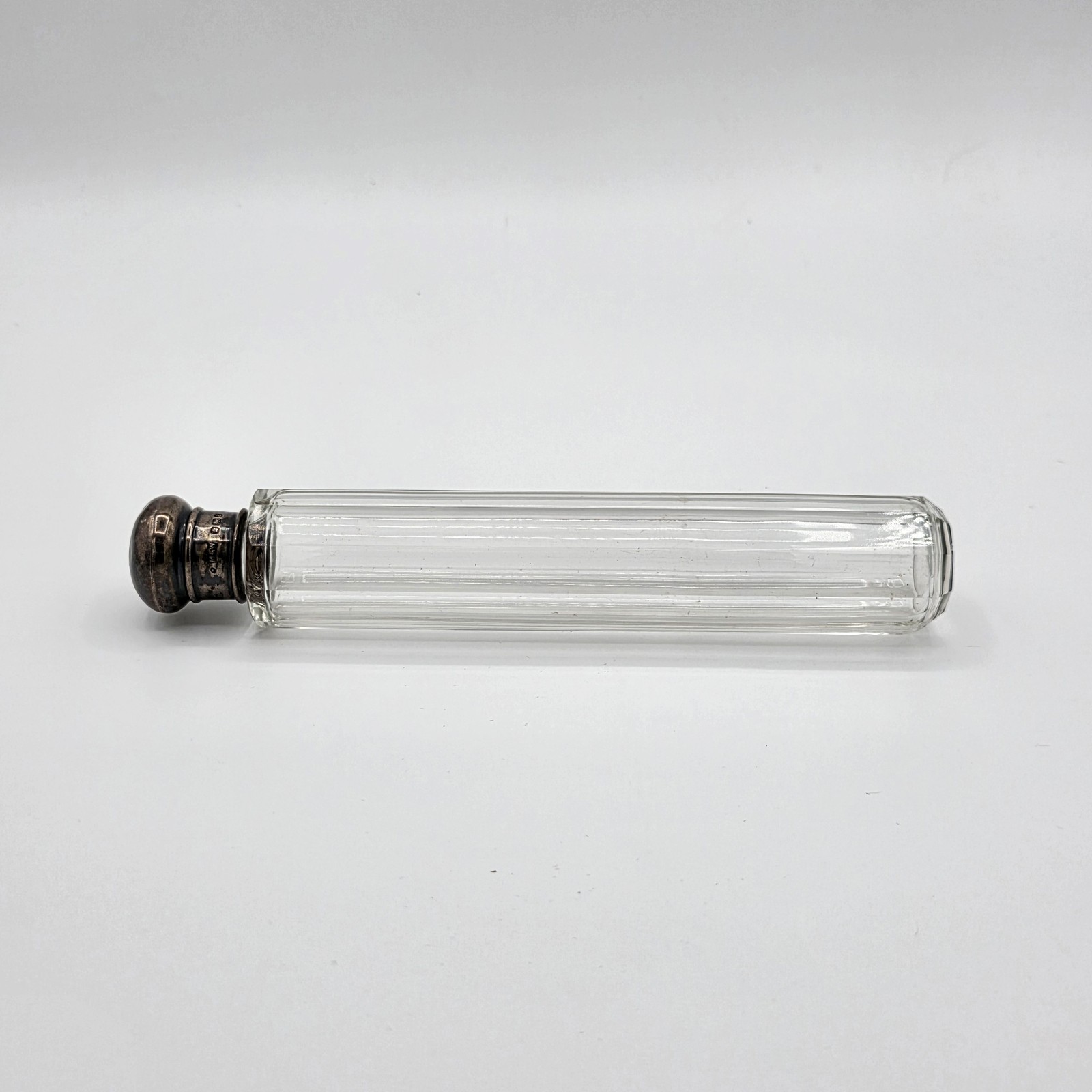 Antique 1893 Sheffield Sterling Silver Cut Crystal Scent Perfume Bottle Antique 1893 Sheffield Sterling Silver Cut Crystal Scent Perfume Bottle