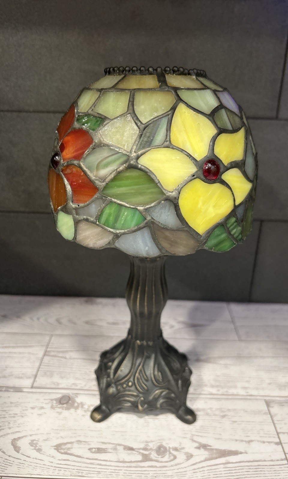 Dale Tiffany Vintage Stained Glass Candle Votive Lamp Accent Flower Light Box