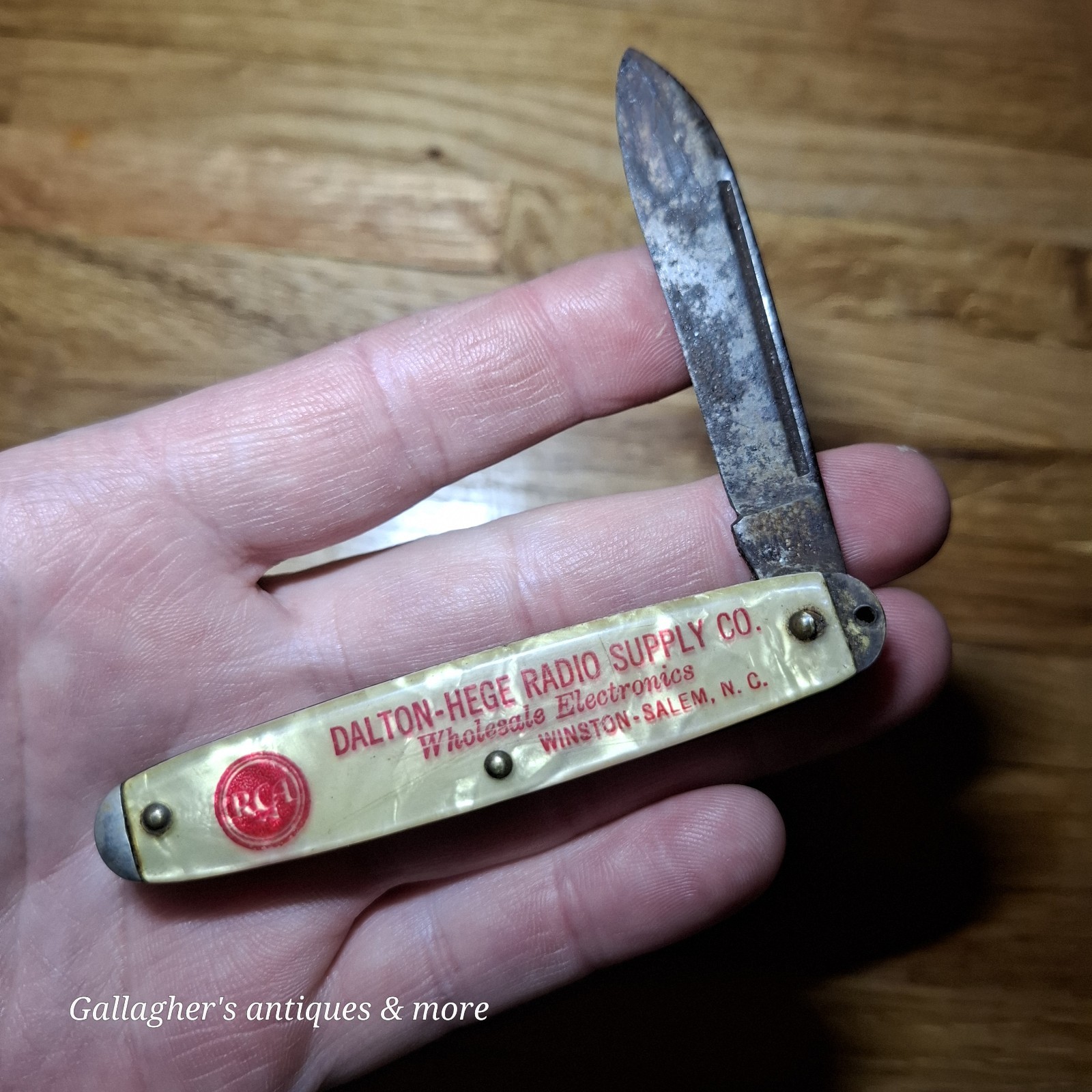 Vintage RCA DALTON-HEGE RADIO SUPPLY CO winston salem NC Advertising Knife Vintage RCA DALTON-HEGE RADIO SUPPLY CO winston salem NC Advertising Knife