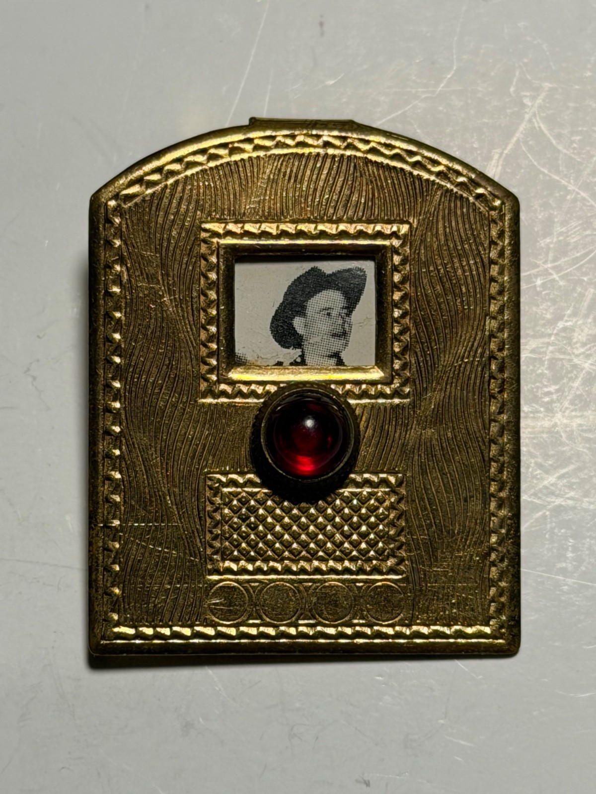 1940’s The Romance Of Helen Trent radio show mechanical brass badge premium 1940’s The Romance Of Helen Trent radio show mechanical brass badge premium