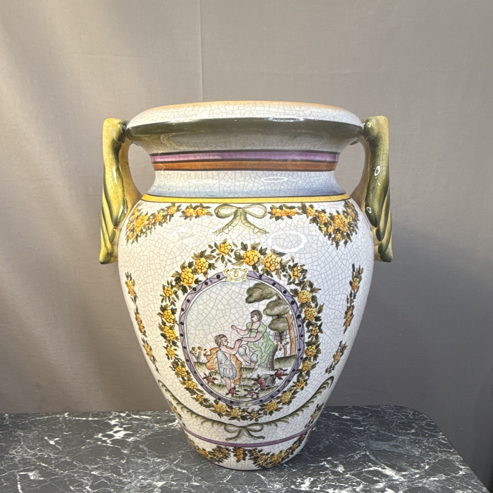 VintItalian Majolica (Maiolica) Earthenware Pottery Urn Or Vase Hand Painted 14” VintItalian Majolica (Maiolica) Earthenware Pottery Urn Or Vase Hand Painted 14”