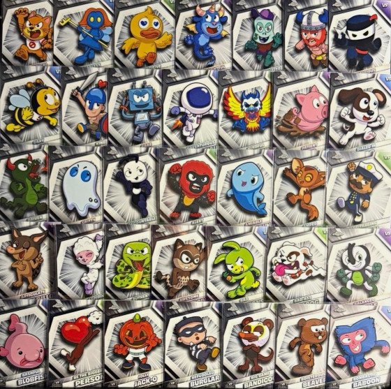 VeeFriends 2026 Topps Chrome Complete Base Set - 200 Cards Incl. Black Cat VeeFriends 2026 Topps Chrome Complete Base Set - 200 Cards Incl. Black Cat