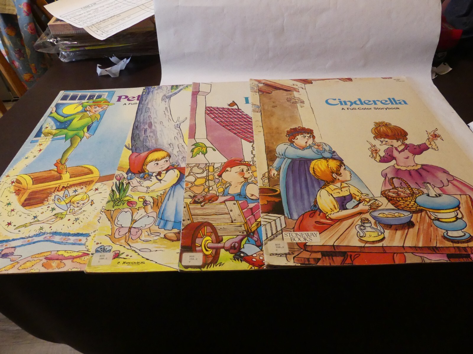 LOT of 4 - Stoneway JUMBO Picture Storybooks LOT of 4 - Stoneway JUMBO Picture Storybooks