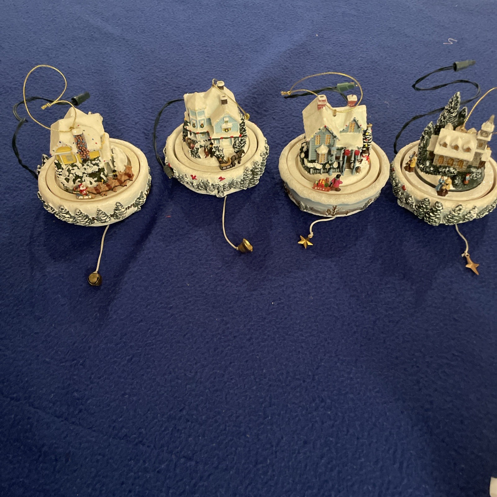 Set Of  4 Thomas Kinkade Holiday Gathering ~Moving Ornament Collection ~ READ