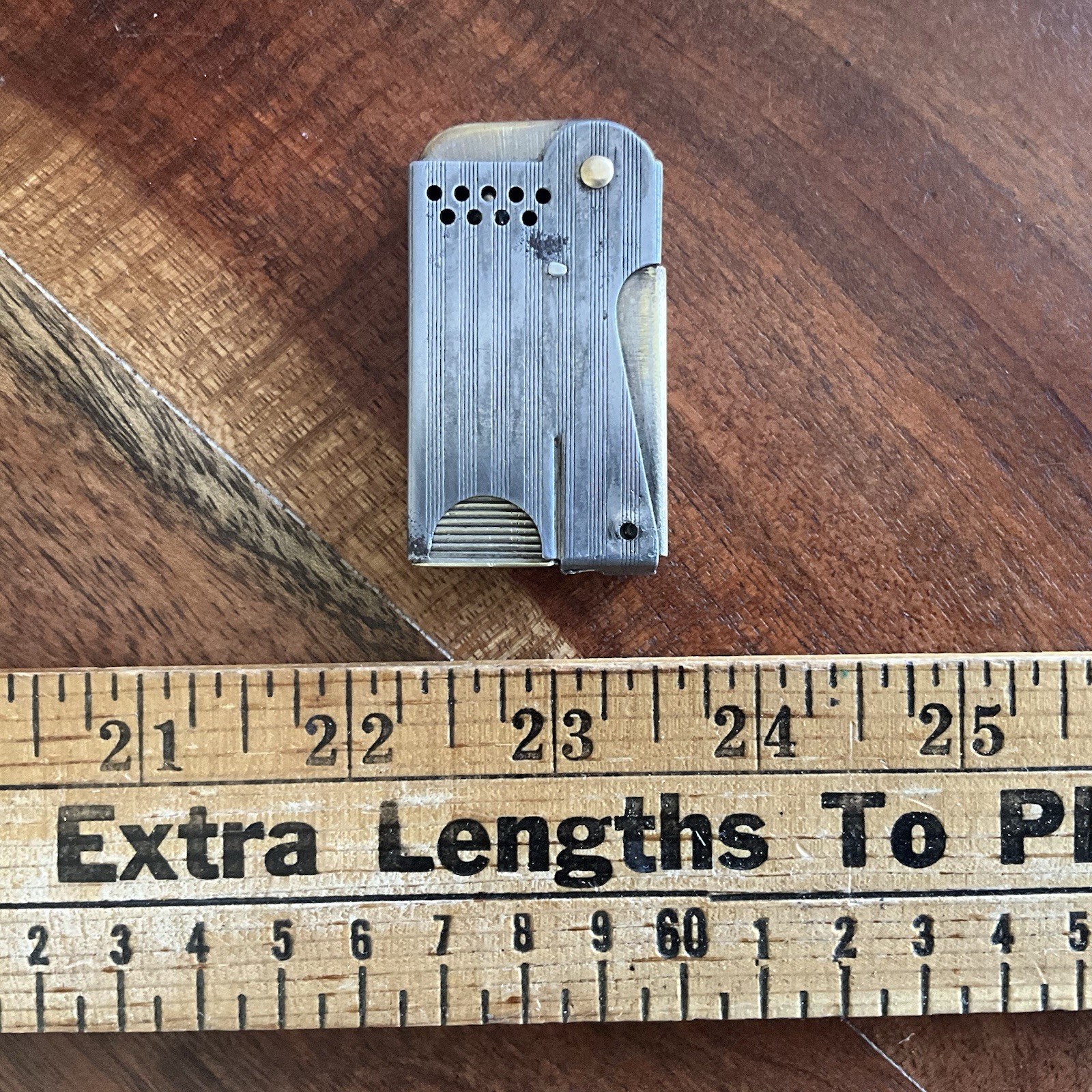 EXTREMELY RARE Rex Int'l Corp New York Squeeze Lighter - WORKING EXTREMELY RARE Rex Int'l Corp New York Squeeze Lighter - WORKING