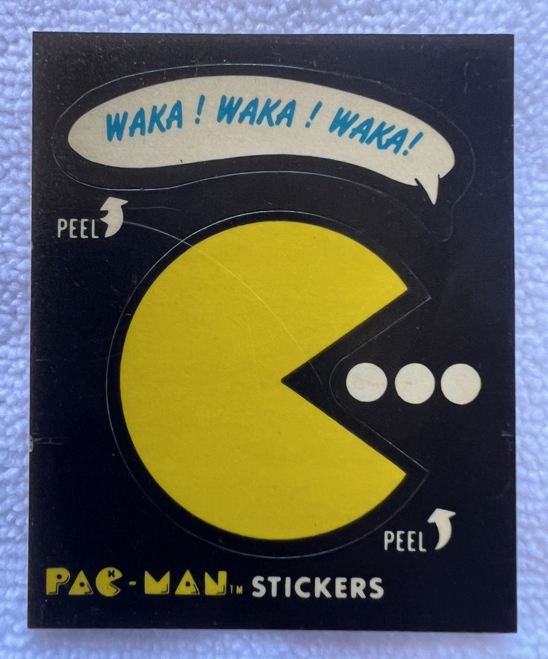 1980 FLEER #1 PAC-MAN WAKA WAKA *ROOKIE/1ST CARD* STICKER SERIES 1 NO EYES EX 1980 FLEER #1 PAC-MAN WAKA WAKA *ROOKIE/1ST CARD* STICKER SERIES 1 NO EYES EX