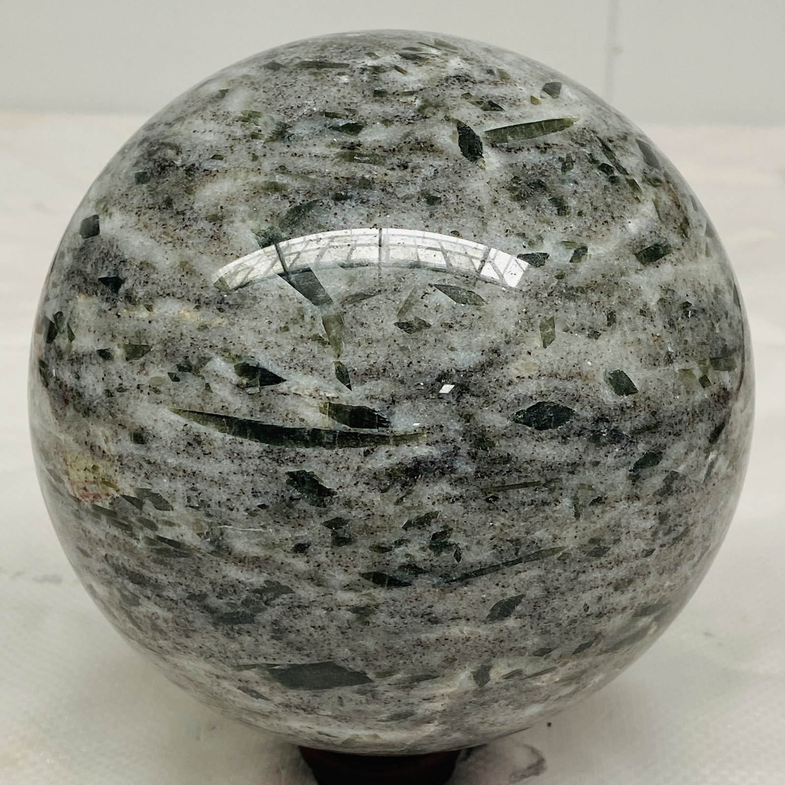 Natural green tourmaline ball polished quartz crystal ball healing 3840G(8.5LB)