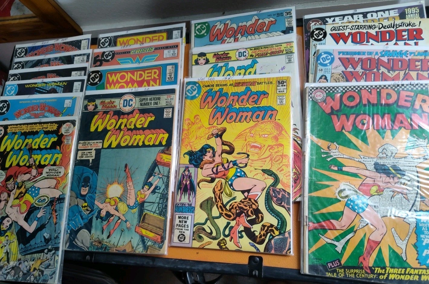 Dc Comics Wonder Woman Comic Book Lot Of 17 Keys 70s 80s 90s Dc Comics Wonder Woman Comic Book Lot Of 17 Keys 70s 80s 90s