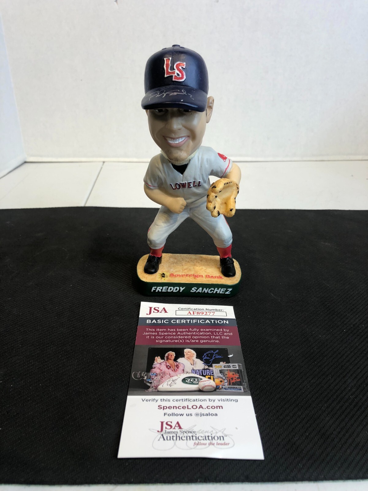 Freddy Sanchez Lowell Spinners Sovereign Bank Autographed Bobblehead Freddy Sanchez Lowell Spinners Sovereign Bank Autographed Bobblehead