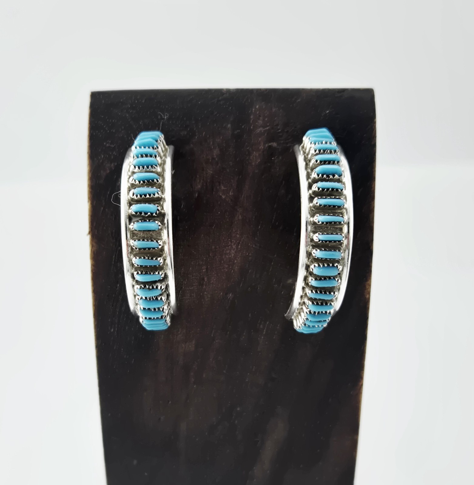 Vintage Zuni Turquoise Needlepoint Sterling Silver Half Hoop Earrings - 4.5g Vintage Zuni Turquoise Needlepoint Sterling Silver Half Hoop Earrings - 4.5g