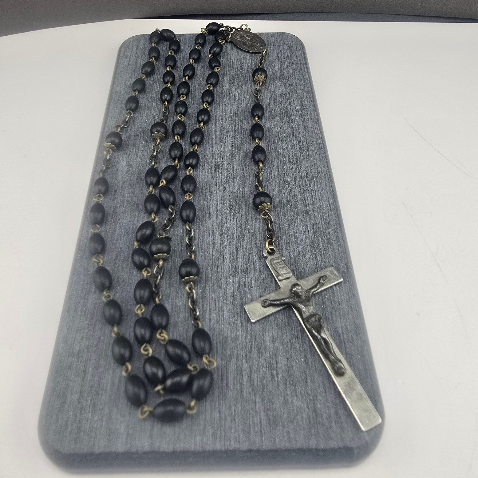 Vintage Estate Rosary Necklace Black Beads Sterling Silver Crucifix 19.5in
