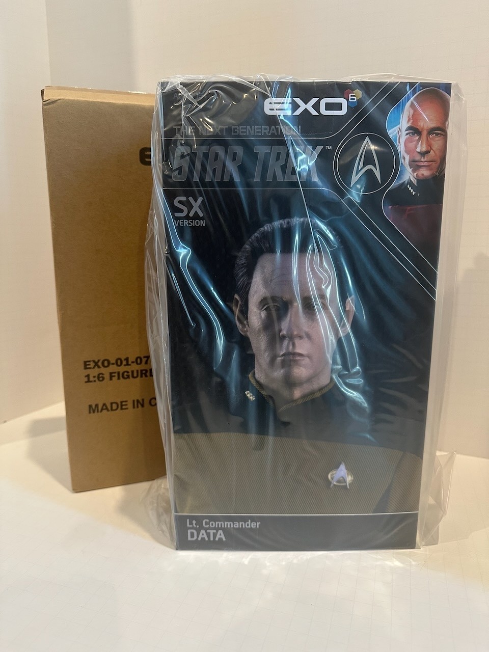 EXO-6 Star Trek TNG Data SX Standard Version 1/6 Scale Figure New EXO-6 Star Trek TNG Data SX Standard Version 1/6 Scale Figure New