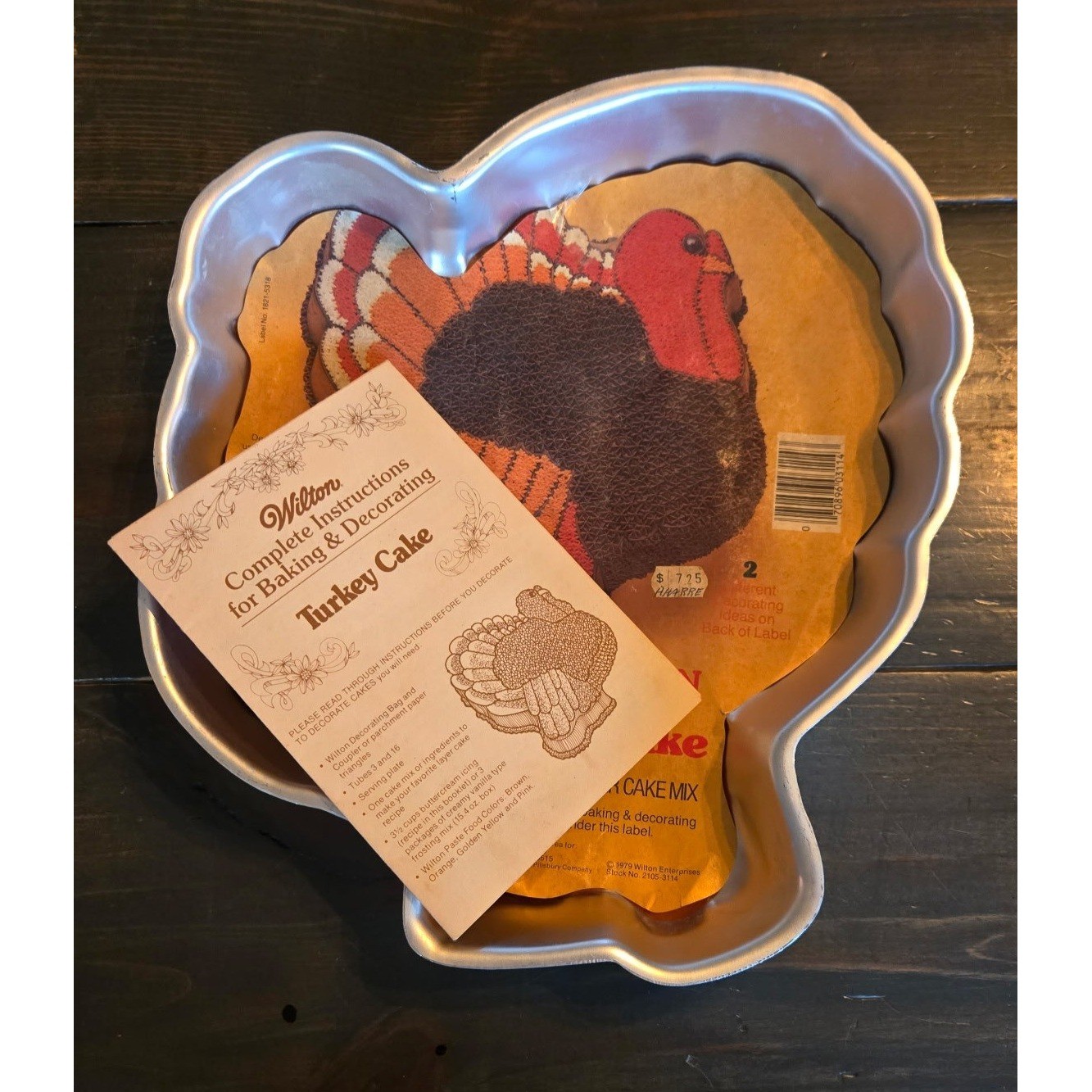 Vintage 1979 Wilton Turkey Cake Pan Thanksgiving Autumn Party Pan 2105-3114 Vintage 1979 Wilton Turkey Cake Pan Thanksgiving Autumn Party Pan 2105-3114