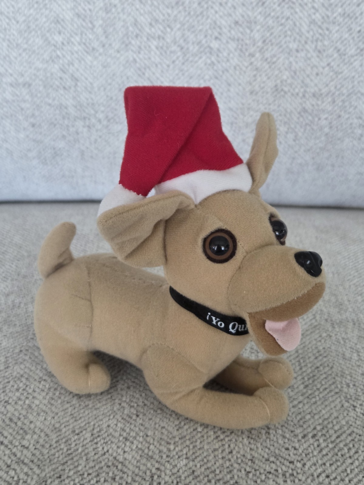 Vtg 90s Yo Quiero Taco Bell Dog Christmas Feliz Navidad **Talks Intermittently** Vtg 90s Yo Quiero Taco Bell Dog Christmas Feliz Navidad **Talks Intermittently**