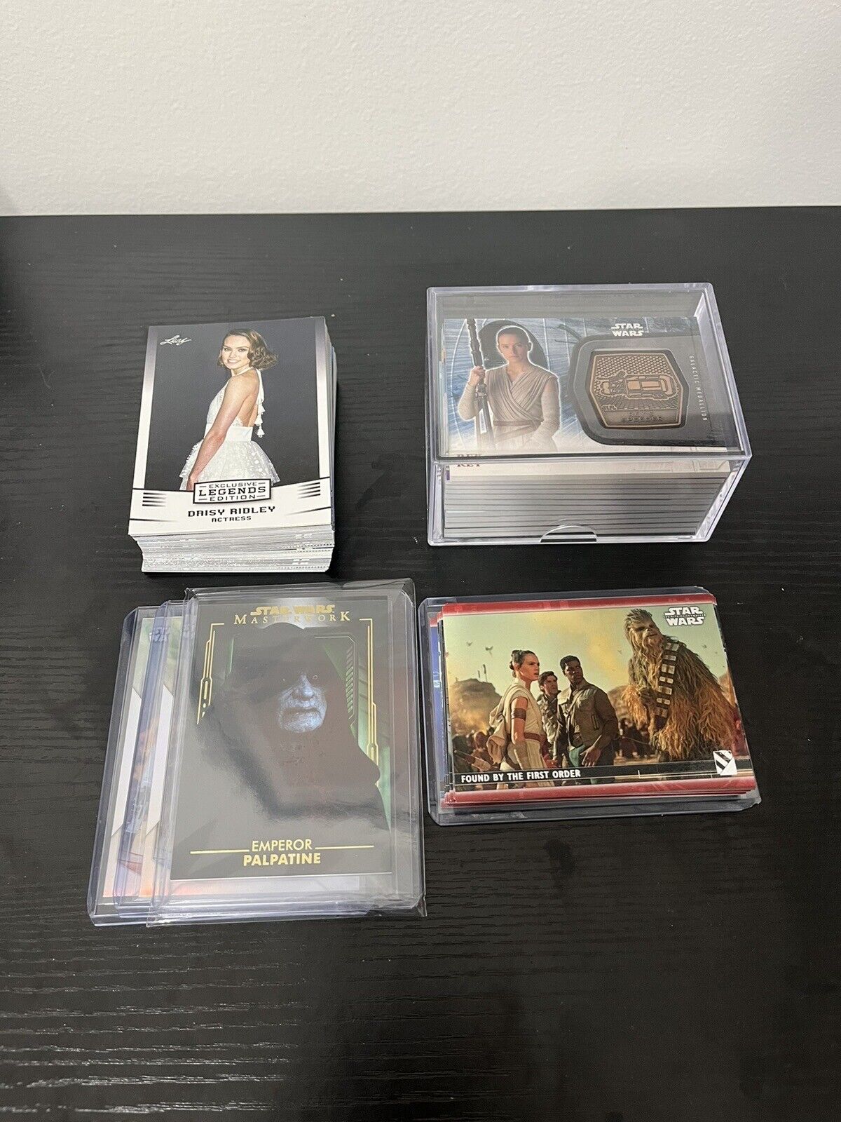 2019 Topps Star Wars Rise of skywalker lot of cards