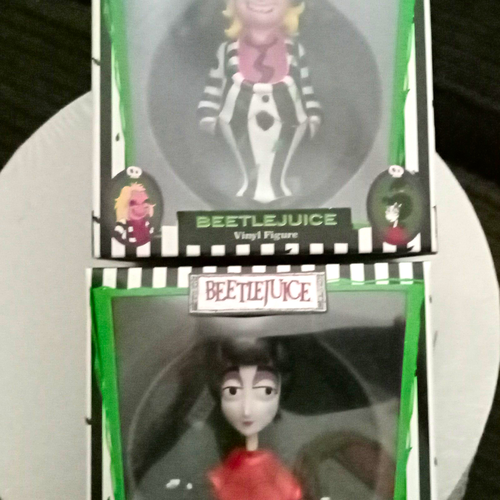 Beetlejuice & Lydia (Set) Vinyl Figures Metallic Finish, Unopened 2.75 Beetlejuice & Lydia (Set) Vinyl Figures Metallic Finish, Unopened 2.75
