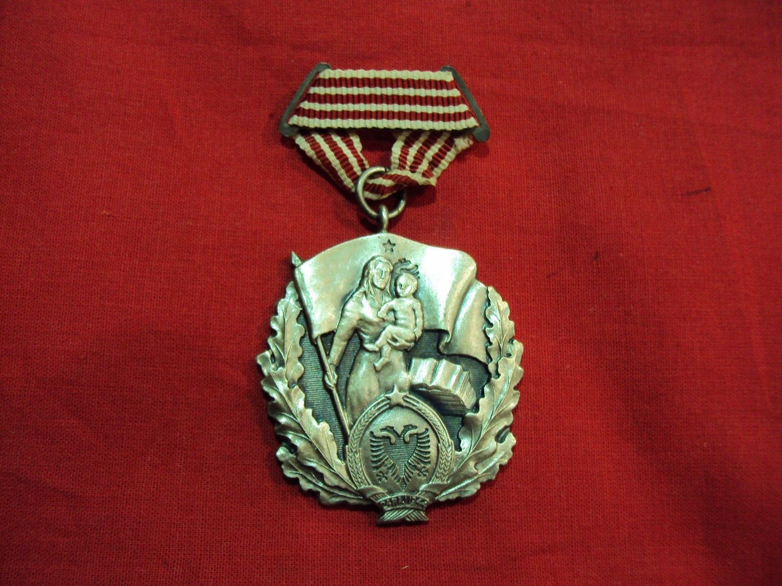 ALBANIA ORDER GLORY TO MOTHER 3 CLASS ALBANIAN ORDERS MEDAL MOTHERHOOD communism ALBANIA ORDER GLORY TO MOTHER 3 CLASS ALBANIAN ORDERS MEDAL MOTHERHOOD communism