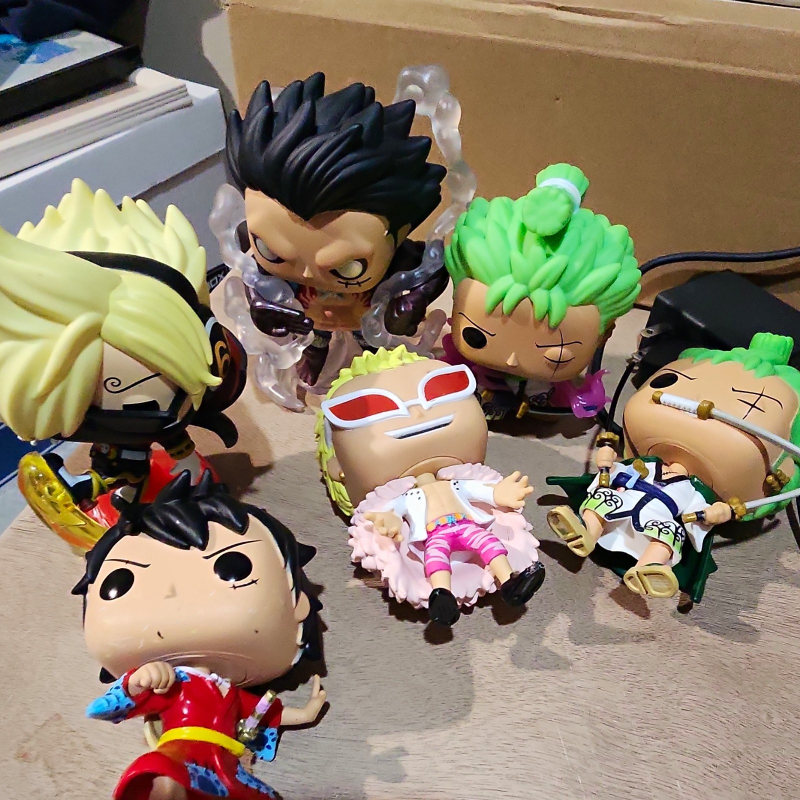 Funko One Piece Pop Vinyl Mixed Lot 6 Figures Luffy Zoro Sanji Doflamingo Funko One Piece Pop Vinyl Mixed Lot 6 Figures Luffy Zoro Sanji Doflamingo