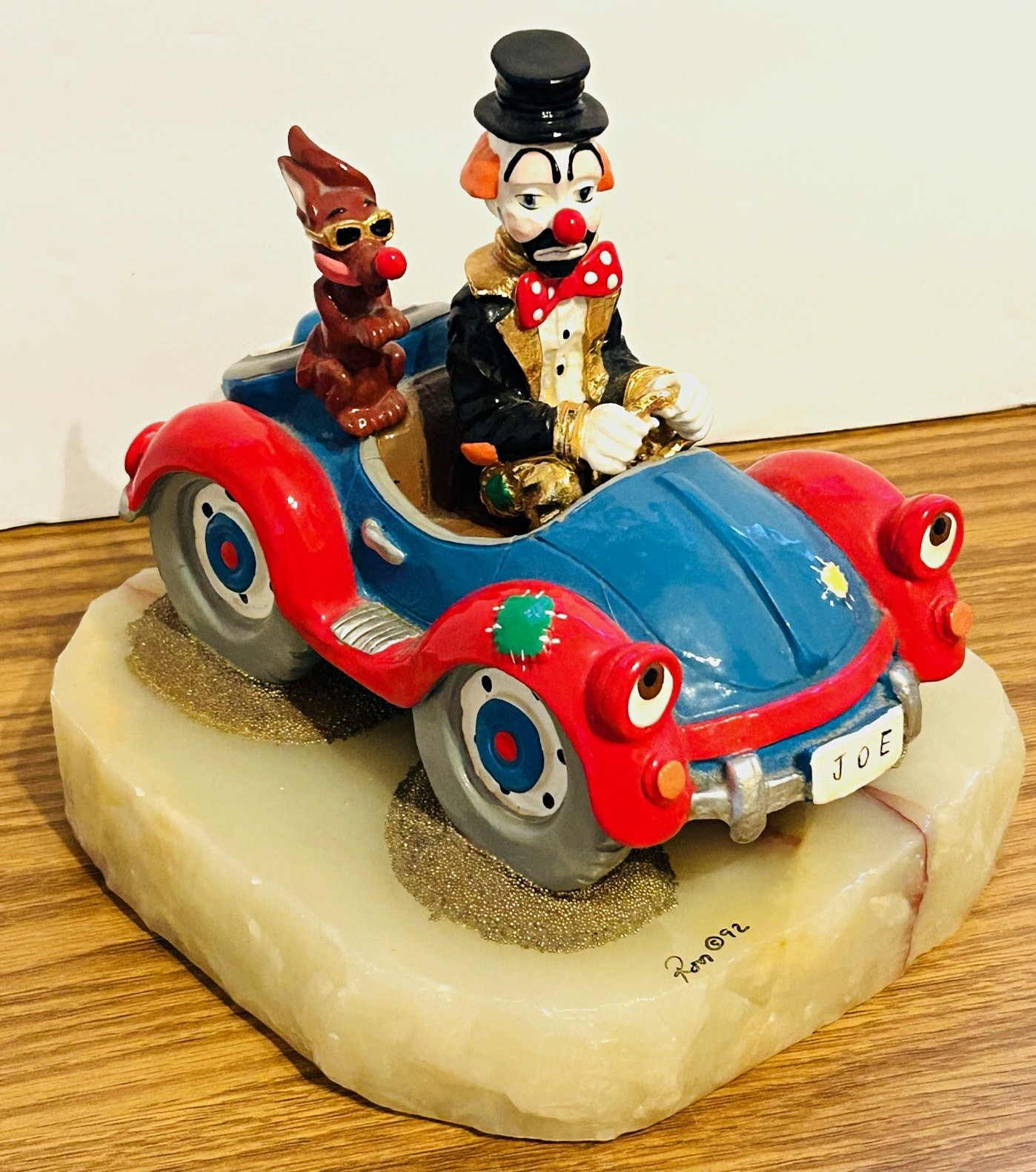 Ron Lee Signed Sculptured Clown in Car on Onyx Base Limited Edition Hand Painted Ron Lee Signed Sculptured Clown in Car on Onyx Base Limited Edition Hand Painted