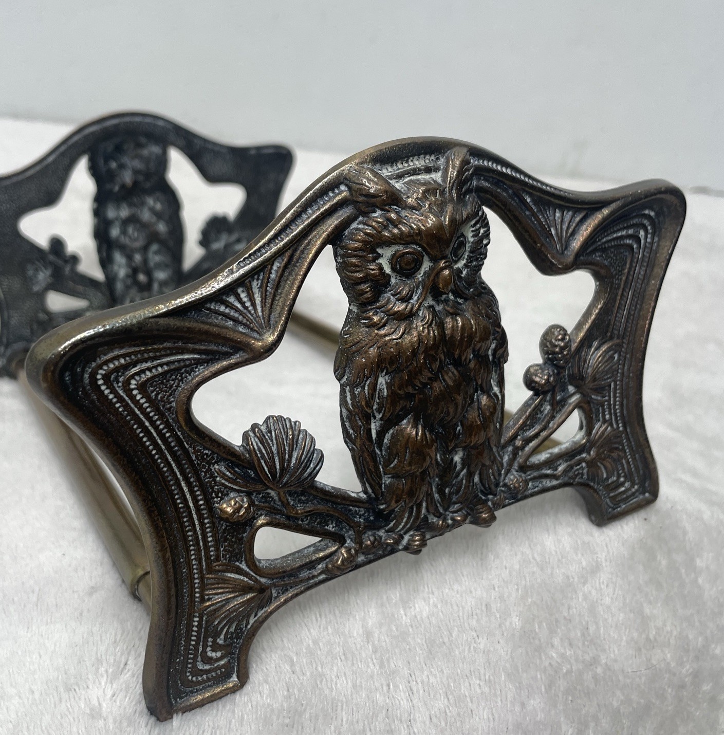 Art Nouveau Vintage Expandable Book Rack Judd 9776 Cast Iron\ Bronze Gothic Owls Art Nouveau Vintage Expandable Book Rack Judd 9776 Cast Iron\ Bronze Gothic Owls
