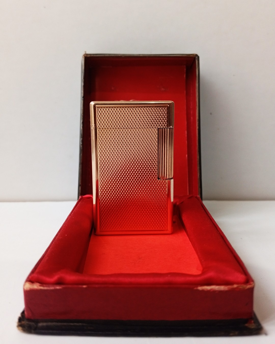 Vintage ST Dupont L1 BS Large – Gold Plated Grain d'Orge (Barley Grain) Fullset Vintage ST Dupont L1 BS Large – Gold Plated Grain d'Orge (Barley Grain) Fullset