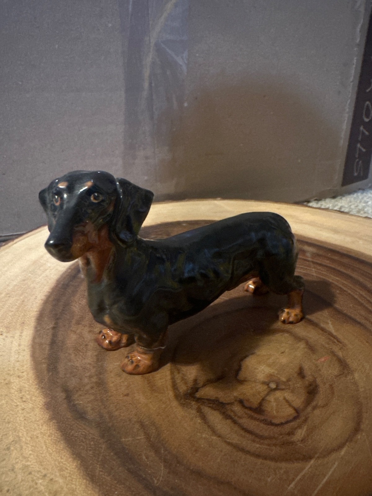 Antique Royal Doulton Dachshund Figurine HN1128 Circa 1920’s-30’s. Read. Antique Royal Doulton Dachshund Figurine HN1128 Circa 1920’s-30’s. Read.