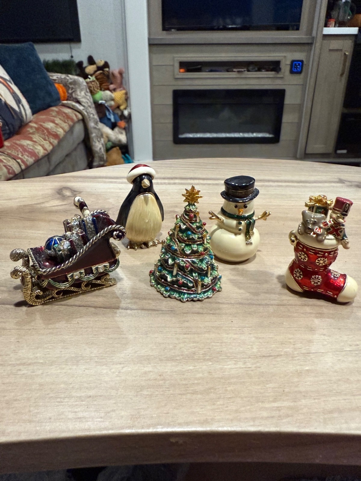 monet christmas trinket 5 piece set monet christmas trinket 5 piece set