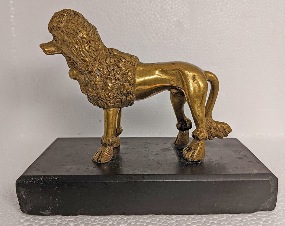 Antique Royal Poodle Dog Bronze Figurine Statue, black marble Russia XIX century Antique Royal Poodle Dog Bronze Figurine Statue, black marble Russia XIX century