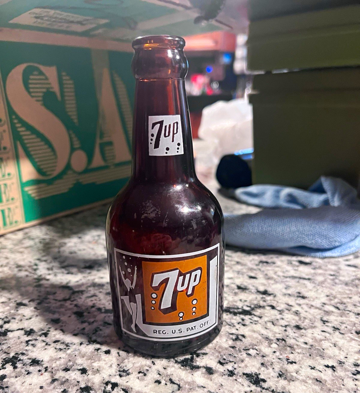 7 Up Vintage Brown Glass Soda Advertising Bottle 7 Up Vintage Brown Glass Soda Advertising Bottle