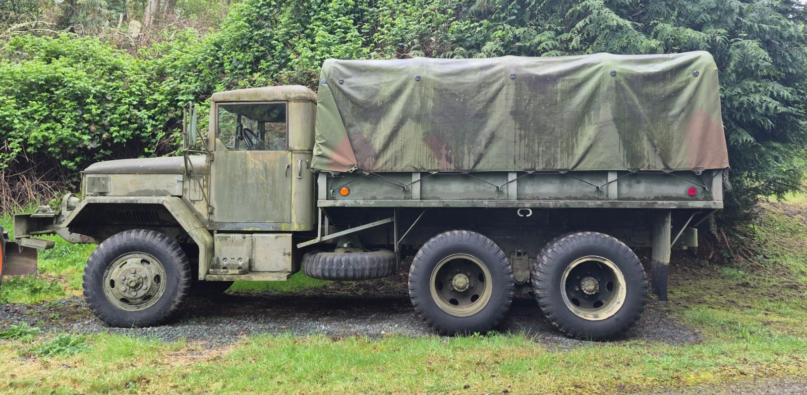 1972 AM General m35a2 2 1/2 ton 6x6 military truck & trailer M105 & spares store