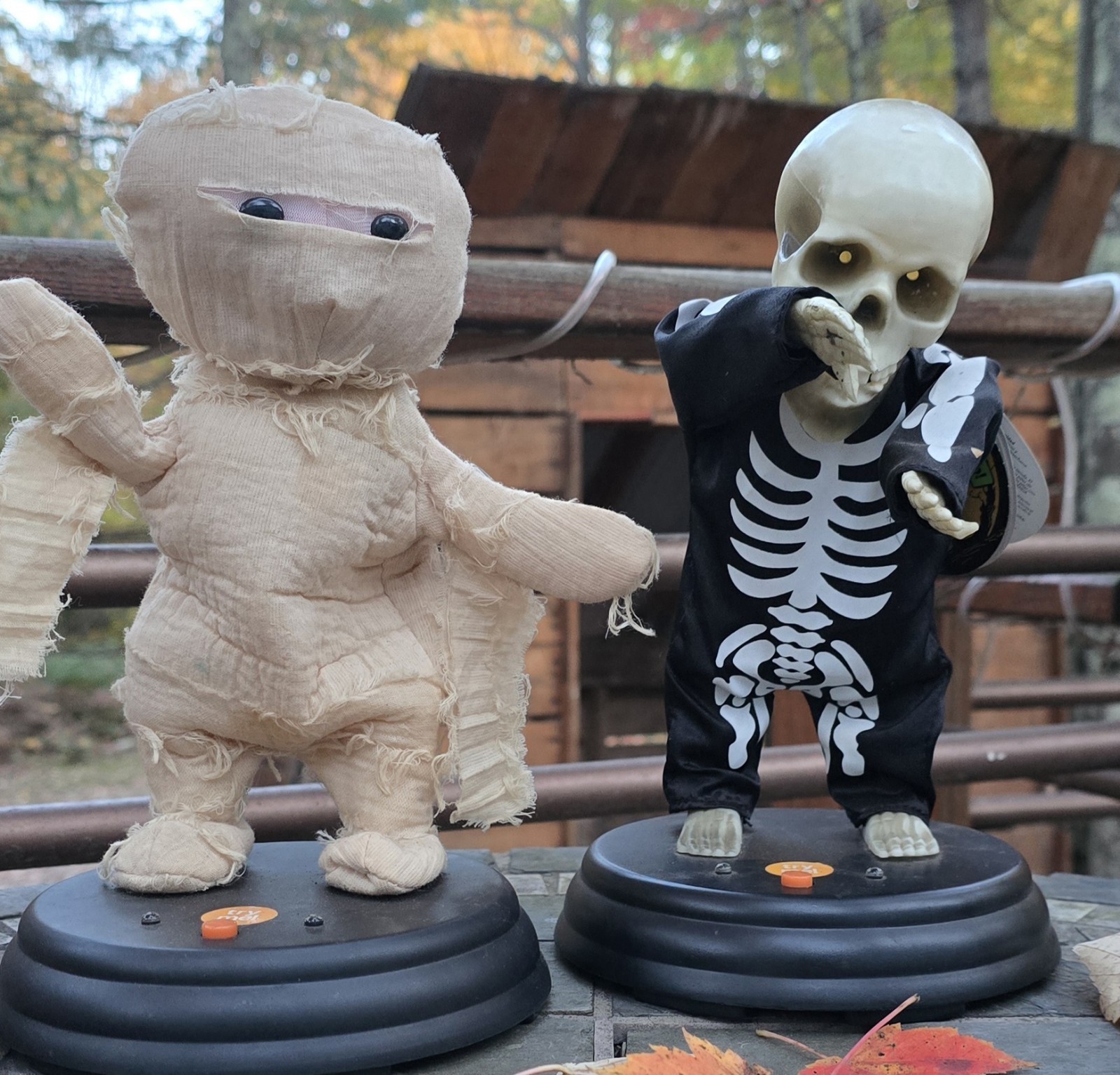Gemmy Grave Raver Mummy Skeleton Thriller Hey Baby Halloween Animated Dances Gemmy Grave Raver Mummy Skeleton Thriller Hey Baby Halloween Animated Dances