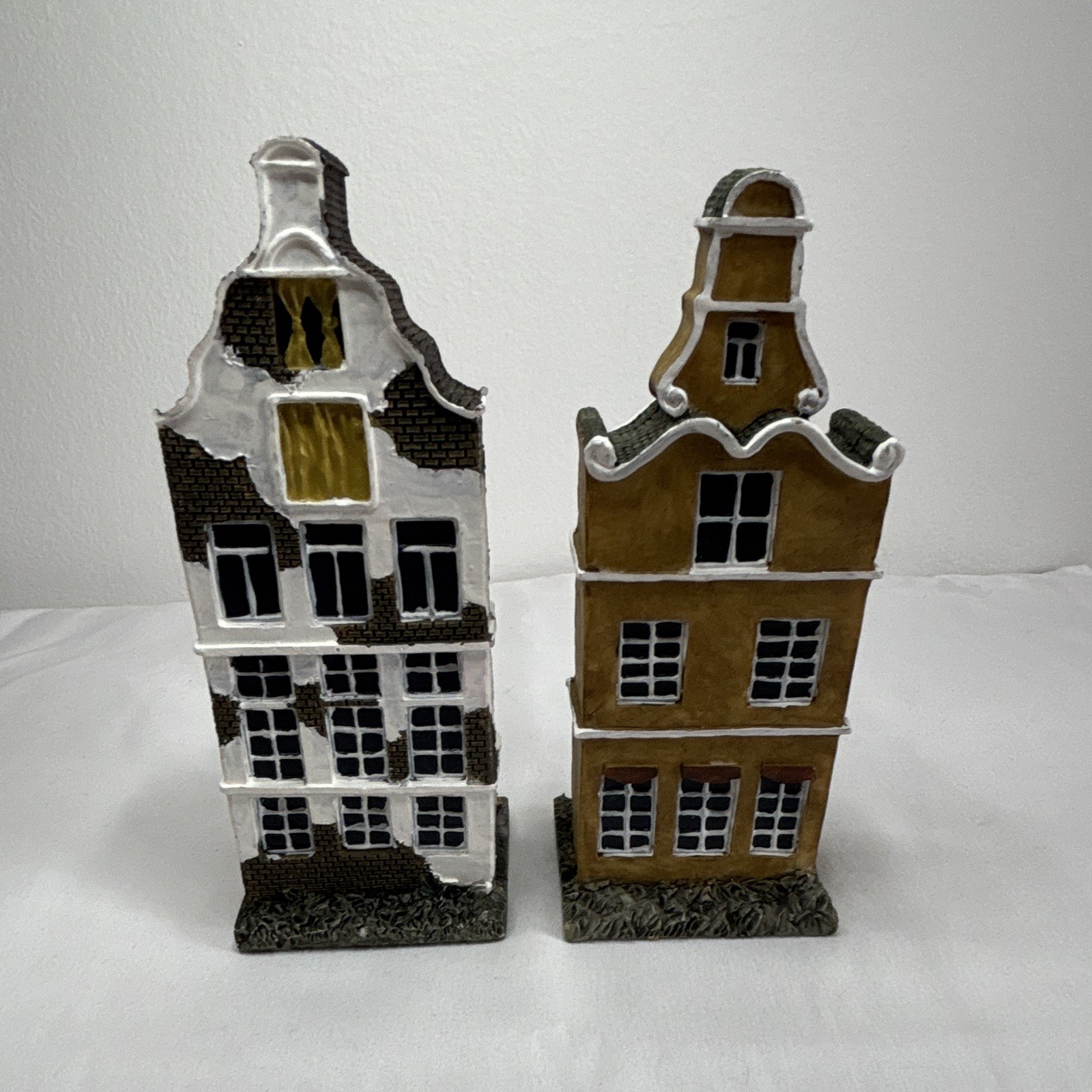 Vtg K's Collection Amsterdam Canal Houses Resin Miniature Village Figurine Pair